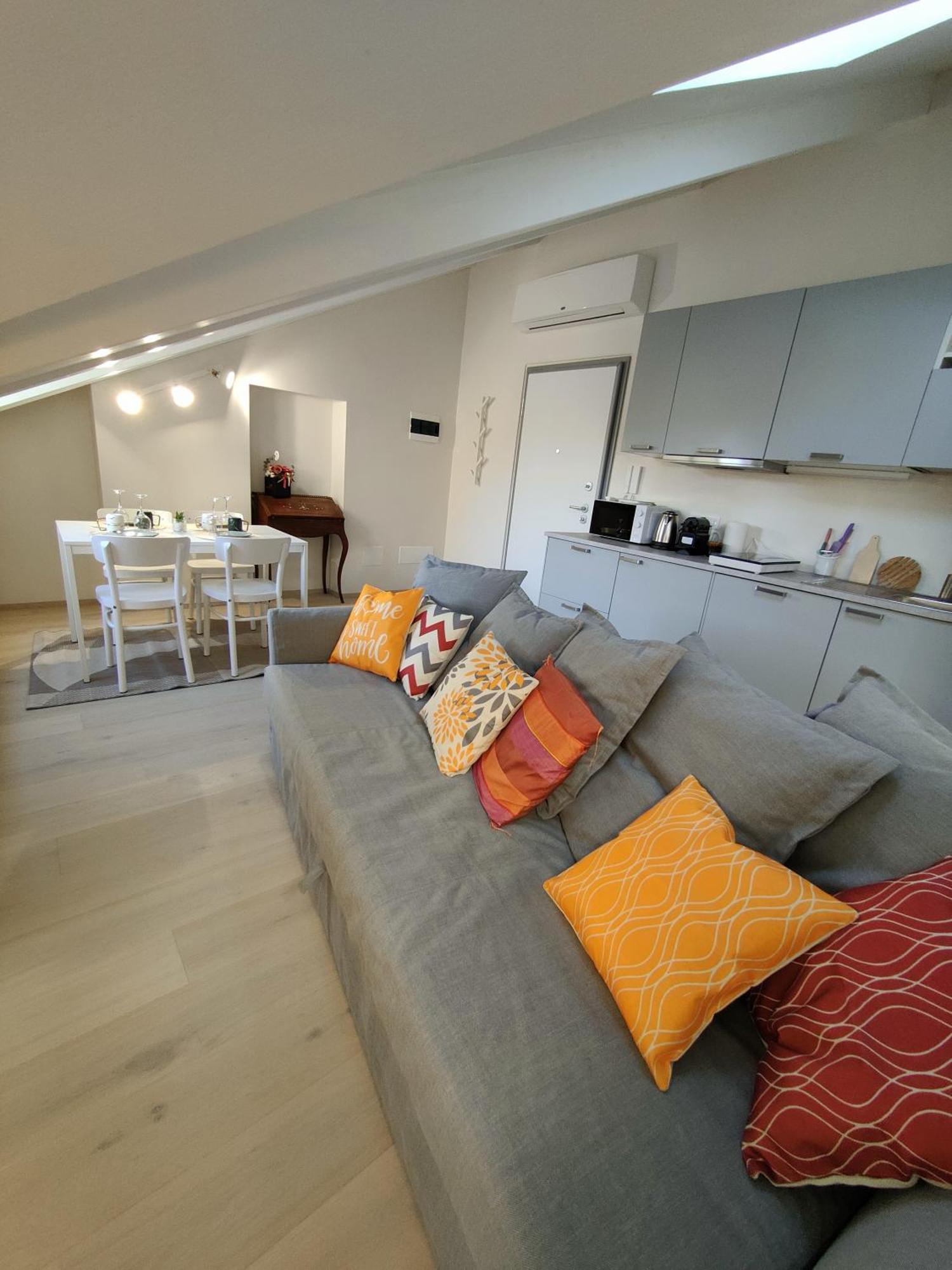 Ferienwohnung Mansarda Luxury: Lagrange Centro Turin Exterior foto